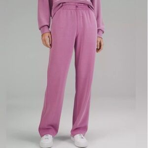 NWOT Lululemon Softstreme High Rise Pants - pink Velvet Dust - Size 4